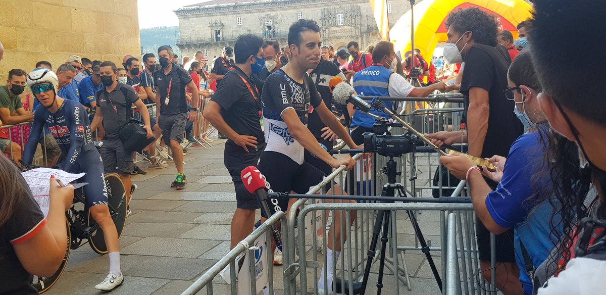 BorjaCuadrado's tweet photo. Don Fabio Aru. Se marcha una joya del ciclismo italiano. Ganador de @lavuelta, rival de @albertocontador e imperial en La Planche des Belles Filles en #TDF2017. Grazie per tutto! #LaVuelta21 https://t.co/GlPEdXLg3o