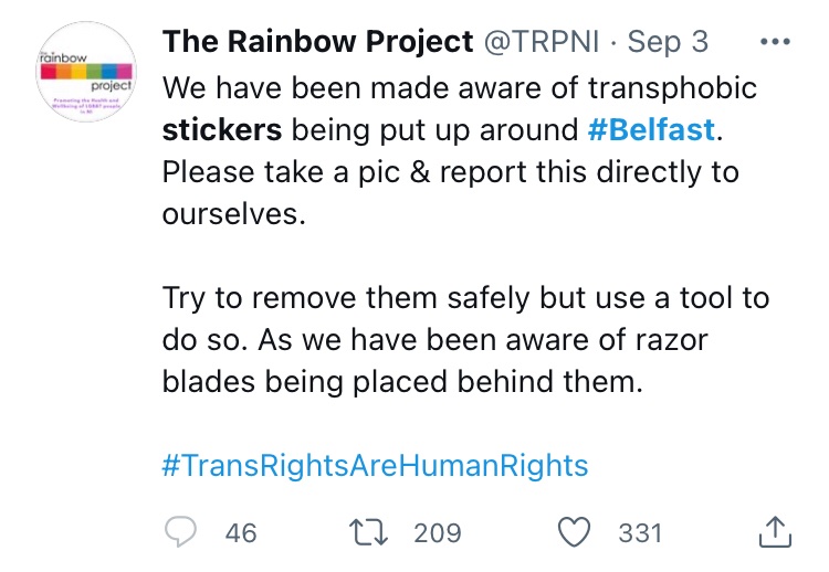 SimonCatRiley's tweet photo. This seems to be the source of the “razor blades” lie being spread. If you’re not yet aware of how some trans rights activists operate, let this be the first lesson #razorgate https://t.co/q63UhPwTaU