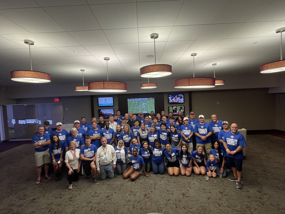 DrBuckinghamTX's tweet photo. Enjoyed spending time with student leaders from across @tamusystem and @txtf1 who deployed immediately to NY after 9/11. 20 years later we continue to honor our heroes! #StandingForAmerica #GigEm https://t.co/flKZLTL0z1