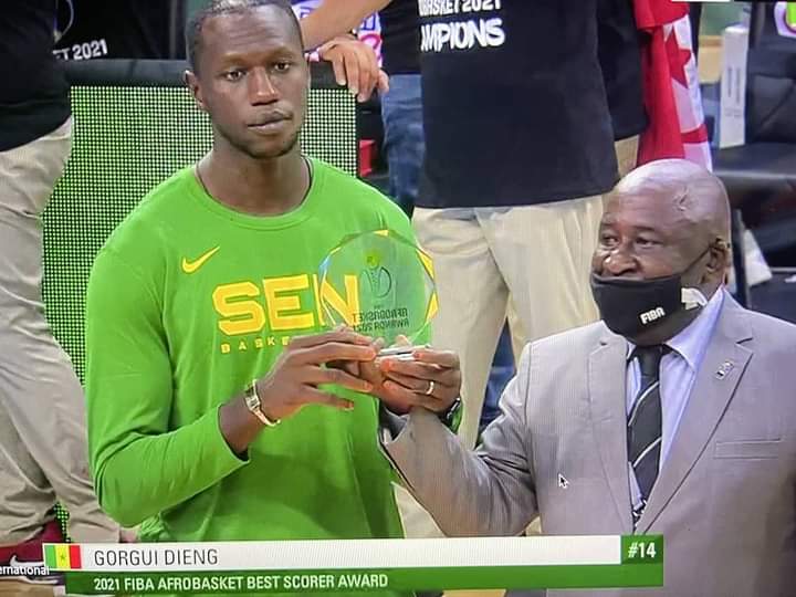 ℹ🇸🇳🏀 #FLASH #Afrobasket2021 

Gorgui Dieng Meilleur scoreur
dans le Top 5️⃣💪🏿🦁🇸🇳 #SEN 
#kebetu #team221 #Kigali2021