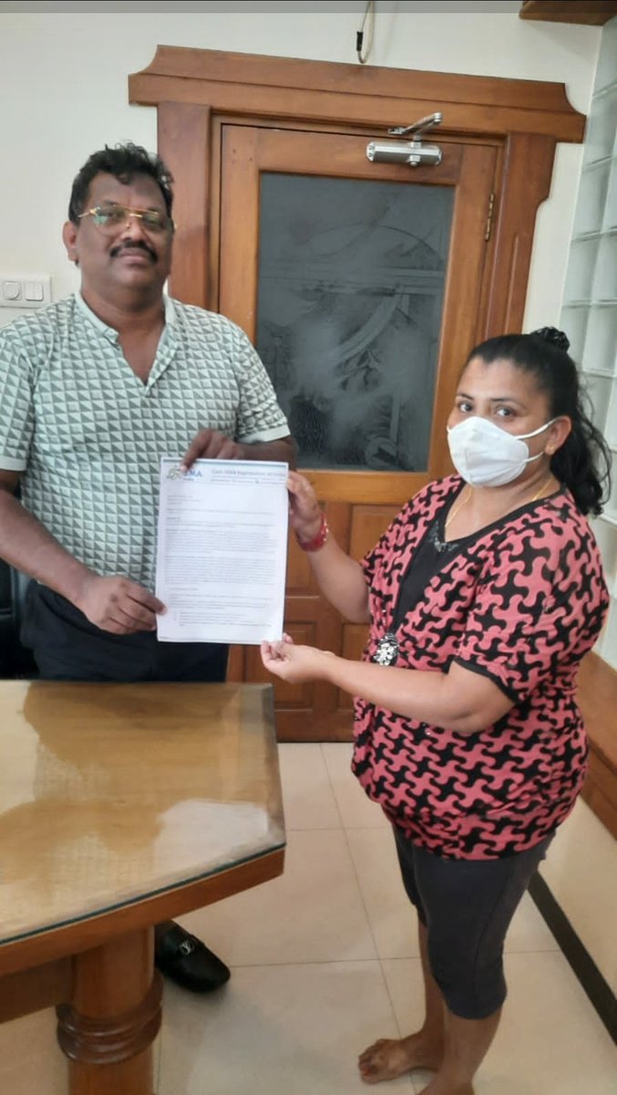 curesmaindia's tweet photo. Dear Sir @MichaelLobo76 tks so much 4 meetin ur Goa incharge @RubyBorges4 #SpinalMuscularAtrophy patient waitin 4 #Risdiplam now approved in India n can save lives @DrPramodPSawant @mansukhmandviya @narendramodi @PMOIndia #SMA patient r dyin, help us win #BattleAgainstSMA https://t.co/1RHOQQ89h0