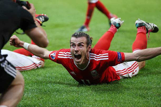 ftbIgaz's tweet photo. The day Bale announces his retirement we absolutely have to announce plans to build him a statue somewhere in Cardiff. The word legend is overused but Bale is by definition a Cymru legend. https://t.co/4kIL5kirWh