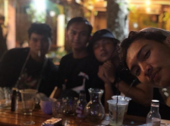 rizkyrambemanis's tweet photo. tak terasa kan we besok senin,copat kalila waktu ini beputar https://t.co/ZJIRCJIc5B