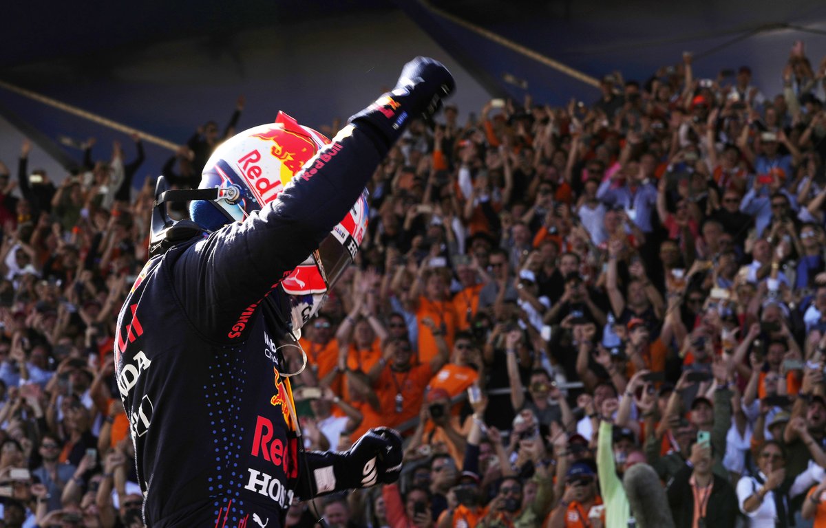 F1's tweet photo. Unforgettable 

#DutchGP 🇳🇱 #F1 https://t.co/411QggPrN4