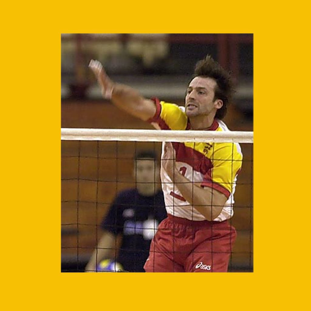 El GRAN <a href="/RafaPascual_1/">Rafa Pascual</a> participó en dos Juegos Olímpicos: en Barcelona 92 y Sydney 2000. 🧵🏐