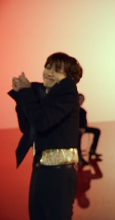 BTS7__77's tweet photo. ONE
I vote for BTS (@BTS_twt) as the #ArtistOfTheSummer via (@965TDY)
#VCUTE https://t.co/AhTVSU3NST