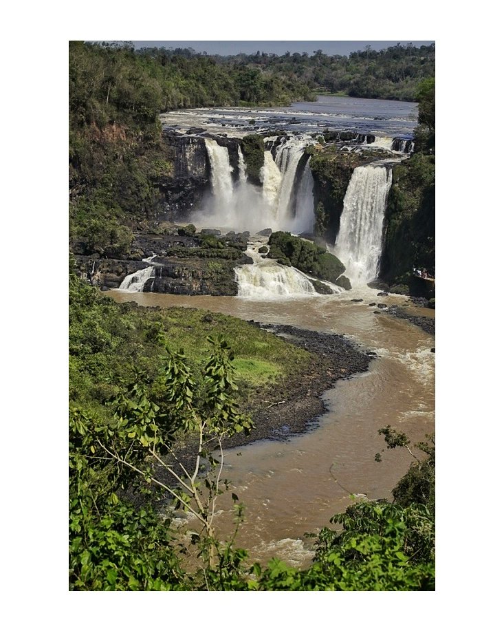 amadeovelazquez's tweet photo. Saltos del Monday, Alto Paraná, Setiembre 2021.
#saltosdelmonday #presidentefranco #altoparana #falls #nature #paraguay https://t.co/OBtzBj59VB