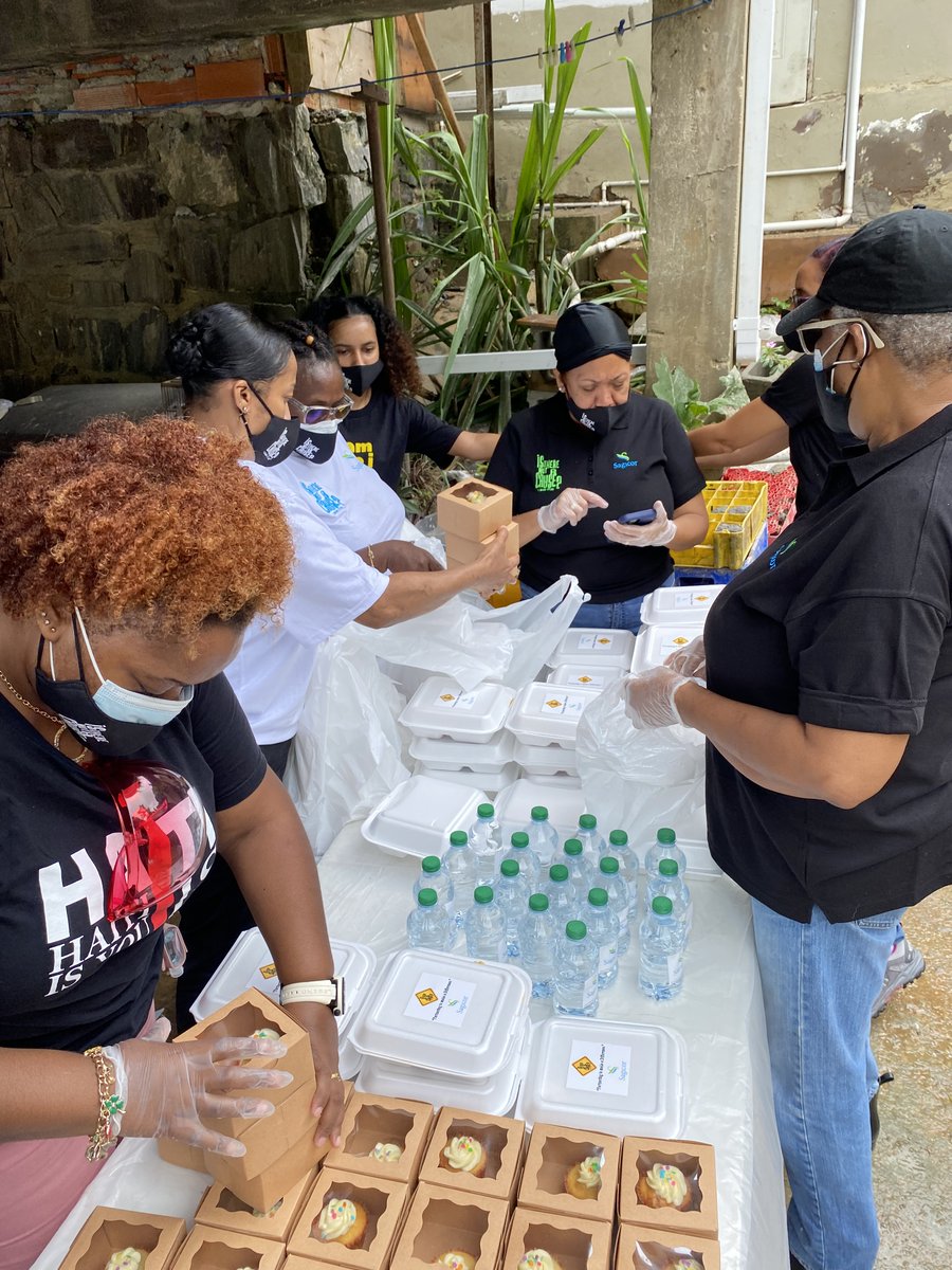 SagicorGroup's tweet image. It’s #InternationalDayofCharity and Sagicor is pleased to partner with NGO #IsThereNotACause (#ITNAC) for a drive-by meal distribution! Meals were prepared and delivered to a community in Carenage, with an estimated 100 people impacted.

#SagicorStrong #SagicorCares