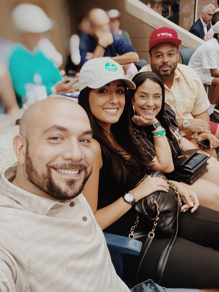 Misshattan's tweet photo. US Open w/ @Rosenbergradio @LAURASTYLEZ &amp; @TheAmPmLife ✨ https://t.co/XwiEIxDtpp