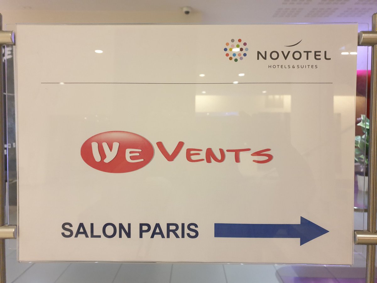 criss_flori's tweet image. this #Shadowhunters rewatch made me miss cons☹️
it was so much fun, a whole weekend being surrounded by people who loved the same thing...for 2 days nothing else mattered 
#THOS2 #THOS3 #THOSbe