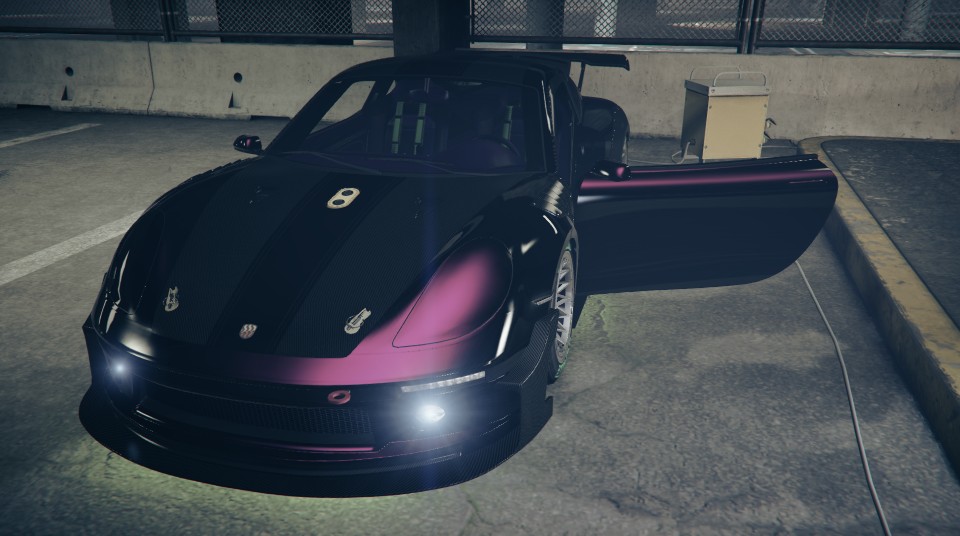 REVIVEHIPHOP313's tweet photo. Comet S2 🚗💨 "Joker" inspired  tuned &amp; topped @ +150mph 
#varngaming #GTA #gtao #GTAPhotographers #GTAPhotography #GTAOnline #LosSantosTuners #313D https://t.co/j4tYkTtEzw
