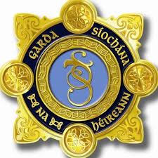 Gardaí are currently at scene at a serious RTC on the N1 inbound lane under the Shantella Road Bridge.  Expect traffic delays and both lanes of traffic are closed in both directions.