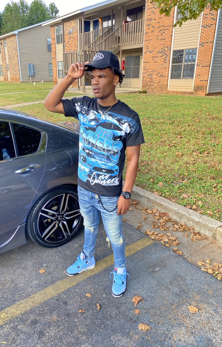 tydapper1's tweet photo. Ain’t no stylist needed here crazy with the fashion💧 https://t.co/qATZFLWKv7