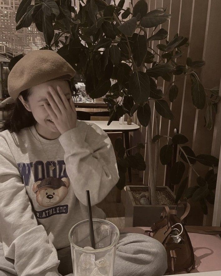 artxwild's tweet photo. pov: im your  𝓰𝓲𝓻𝓵𝓯𝓻𝓲𝓮𝓷𝓭 https://t.co/p8gBPDjEjO