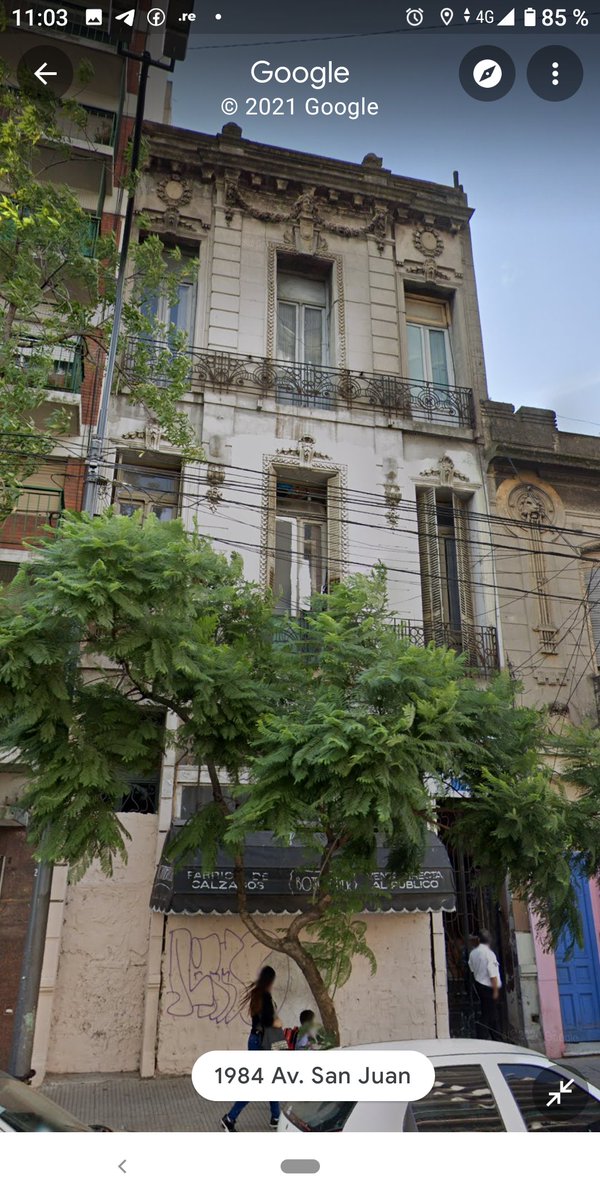 dardonava's tweet photo. Cerca de casa demolieron un petit hotel y al pasar descubrí algo que parece una pintura. Será algo de valor histórico? @PatrimonioDeBA @gcba  #patrimonio #arte https://t.co/apbchIcx7a