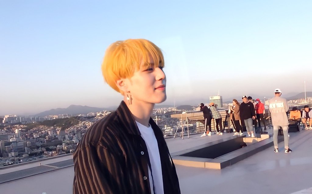 the way i miss yellow haired yugyeom