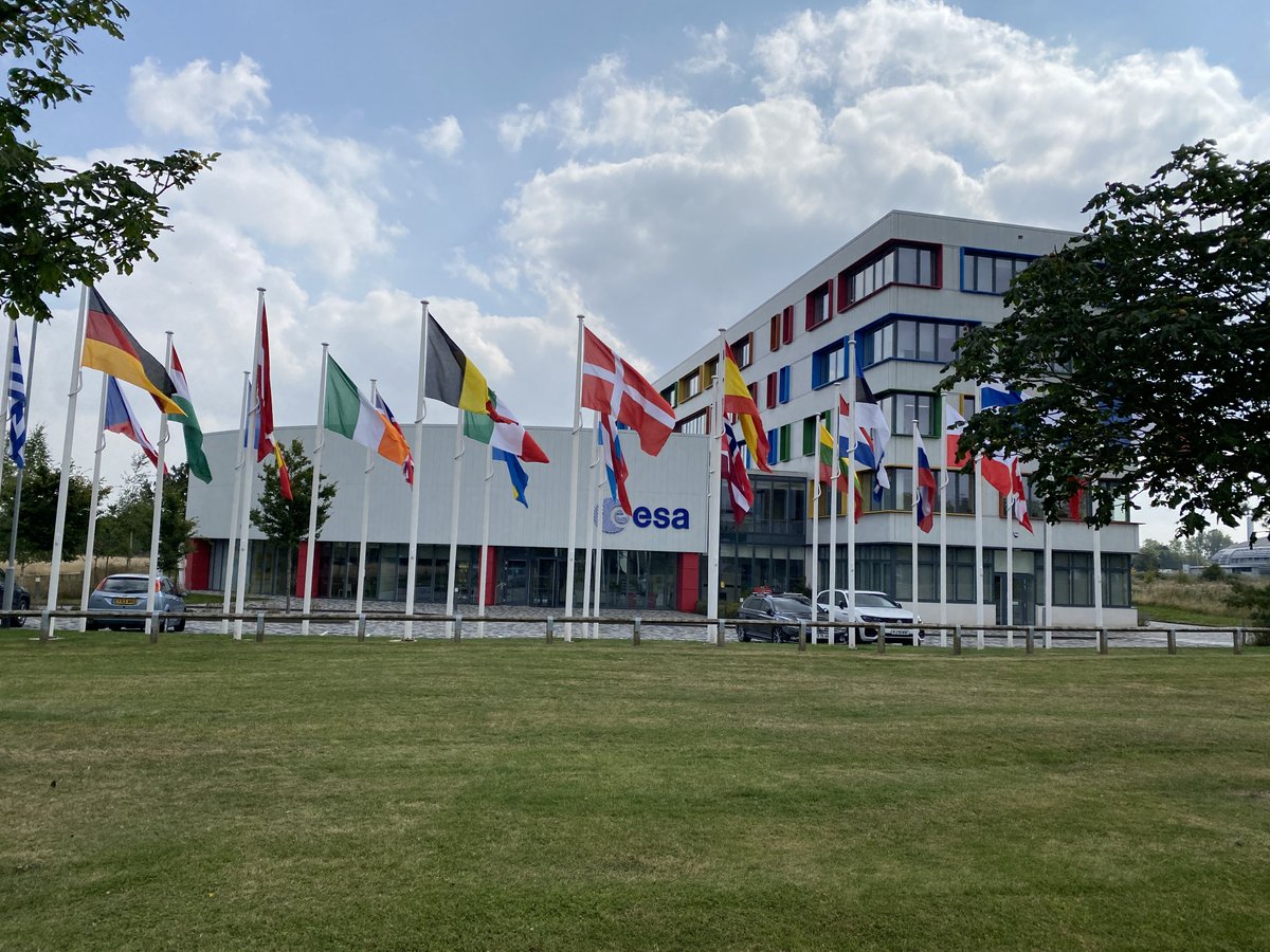 Xiaochen Zhang tweet media