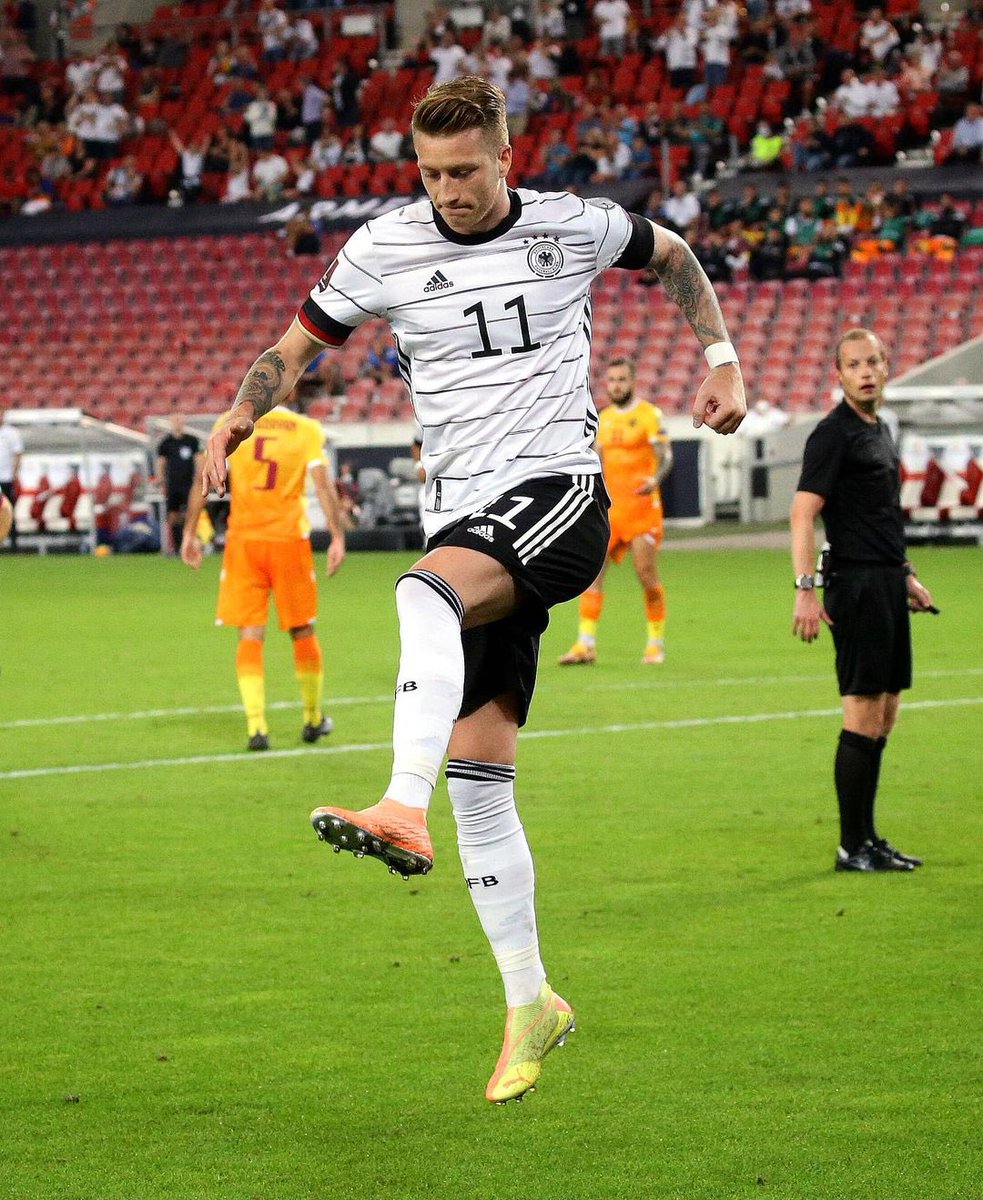 He's baaaccckkkk! 🤩 <a href="/woodyinho/">Marco Reus</a> #Reuspect