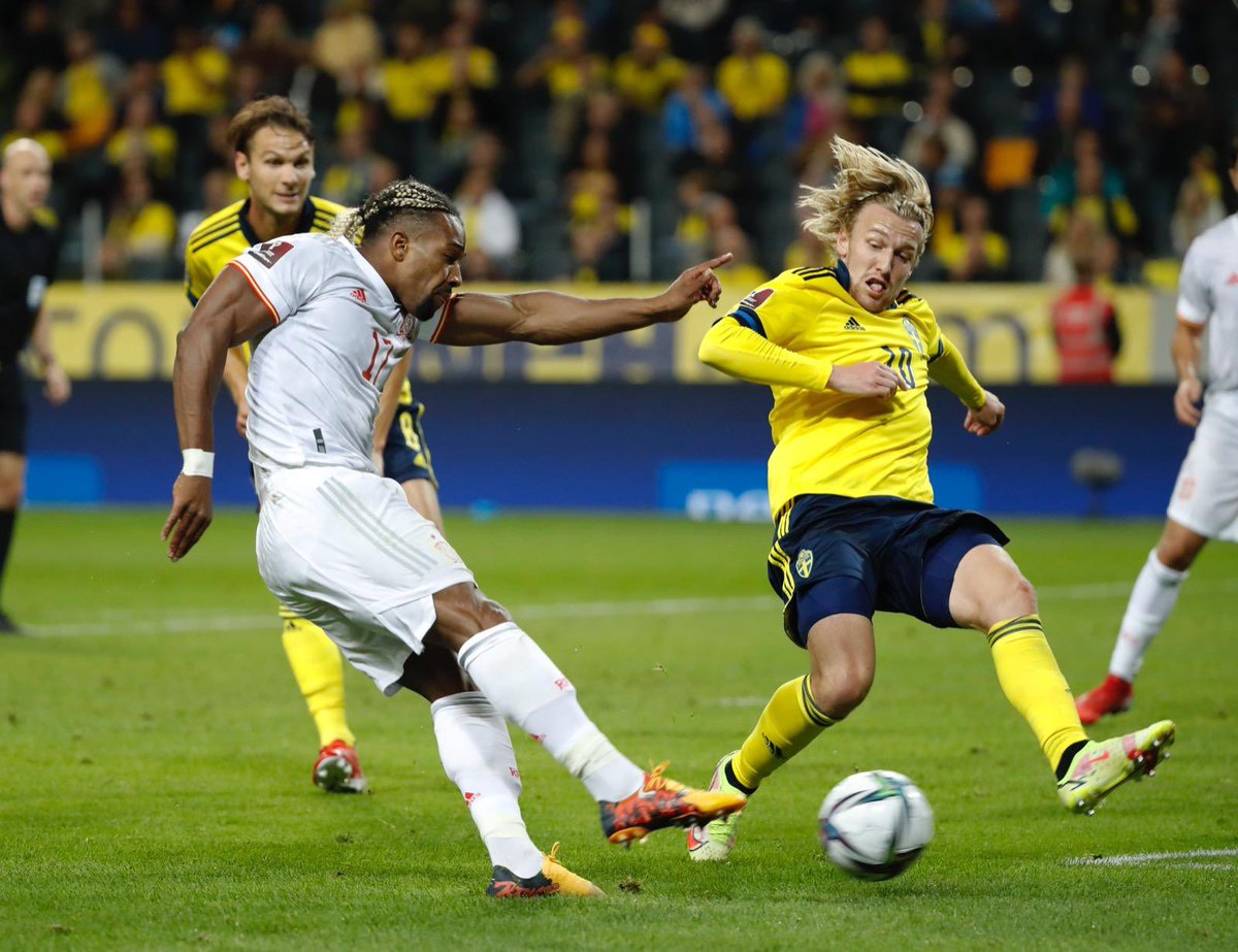 ACGaffers's tweet photo. Adama Traore didn't get on the scoresheet or off the bench tonight as Spain strolled to a comfortable win
We'll be running another giveaway on Wednesday when Adama will have a chance to shine as Spain take on Kosovo
Stay tuned for info on the next giveaway
#WeKnowItAll https://t.co/UbXigDv4e9