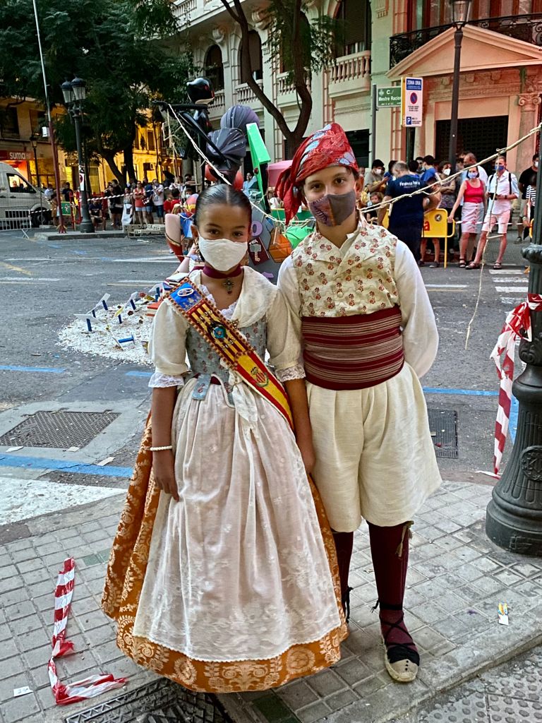 Falla_161's tweet photo. #Cremà21
Unes #Falles21 especials, inoblidables i històriques.
#OrgullRegne https://t.co/jVgQrMXe2a