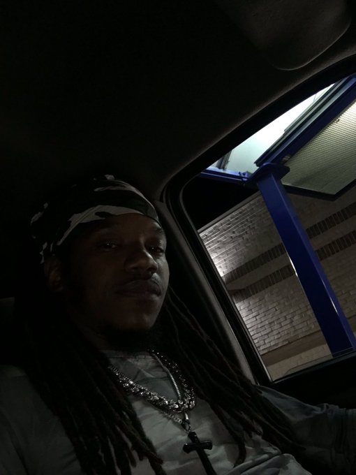 Getting high af and finding a White Castle at 3 in the morning 😆😁😁😁😄😍😍😍😍😍lmao https://t.co/CBmyVLIKO