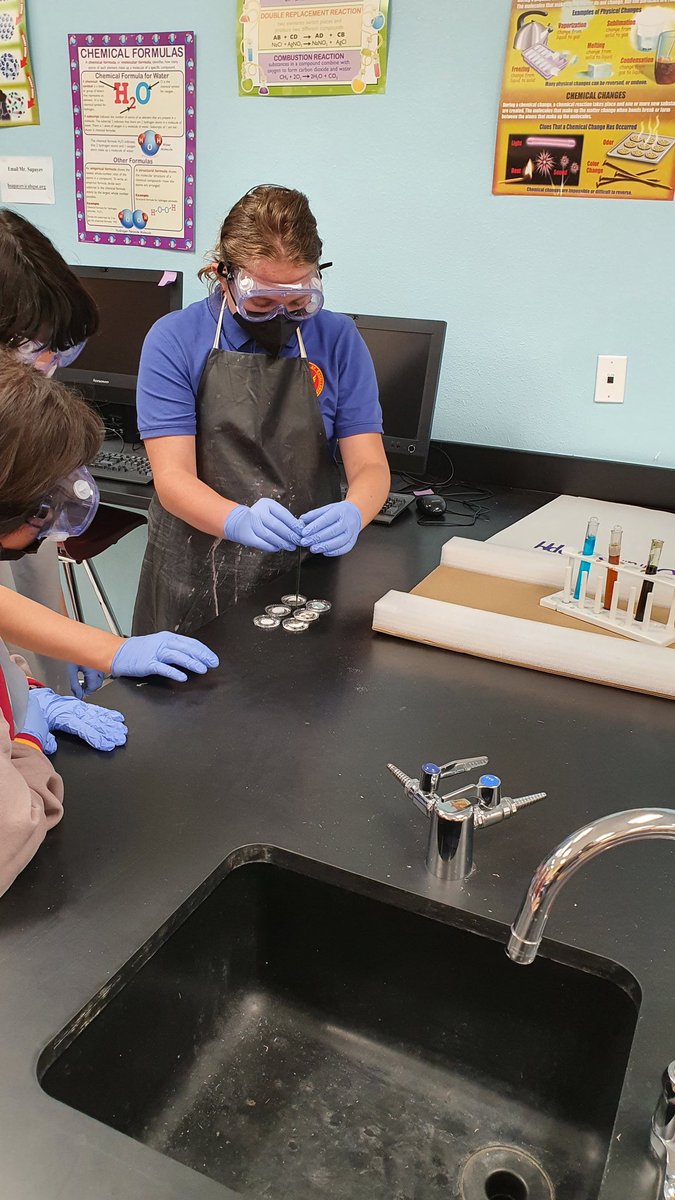 beglisapayev's tweet photo. #STEM#PLTW 
Identifying the Unknown Substance. One of the students favorite. https://t.co/hHdTAbXk6r