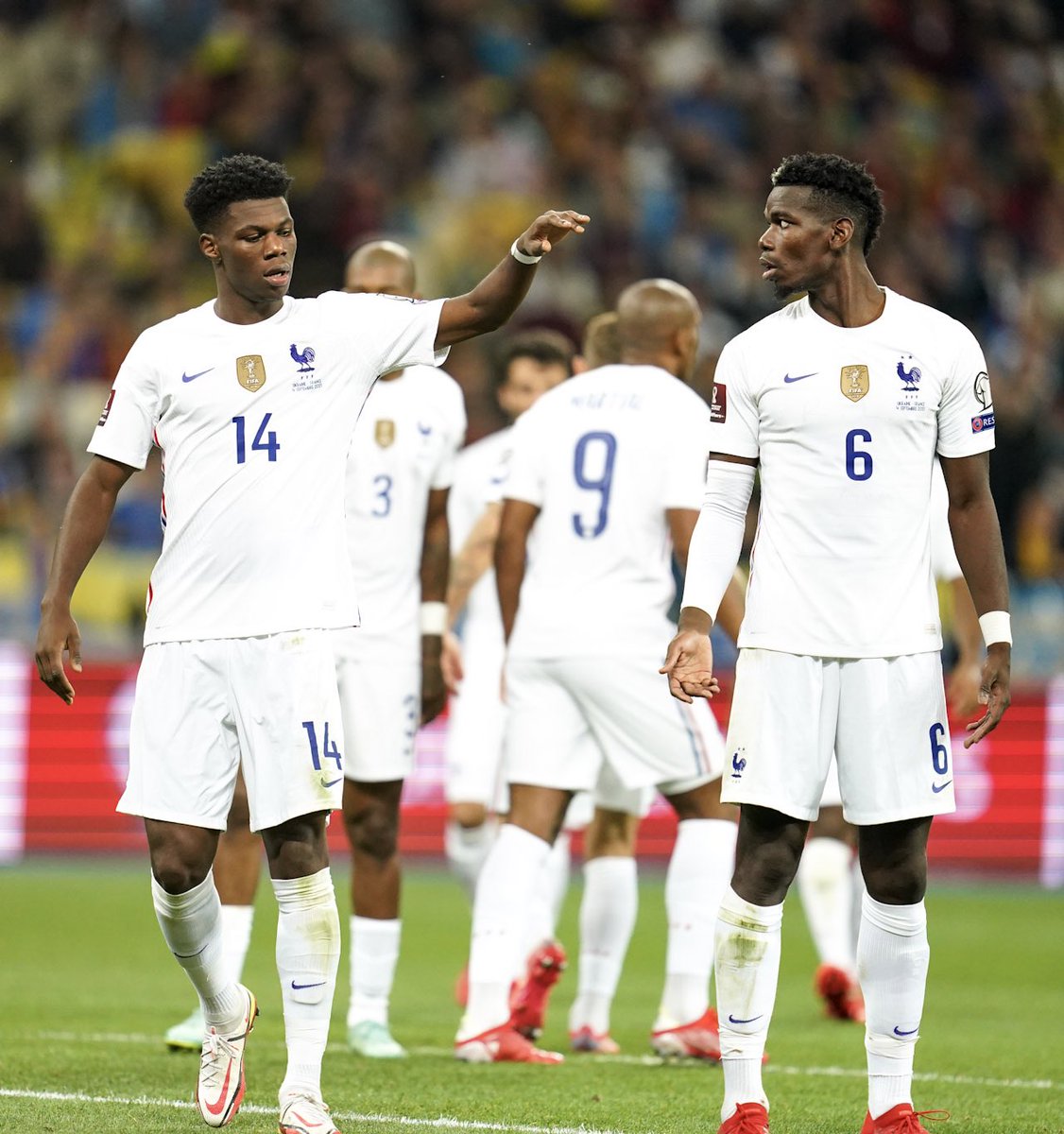 UtdDistrict's tweet photo. 🗣️Pogba on Tchouameni: "He's not a boy, he's a man. It's a pleasure to play next to him, he provides a lot, plenty of energy, technical quality and extraordinary physicality. I hope to play plenty of games together and always be on his side." [@BaptisteDurieux via @ZachLowy] https://t.co/y2drSmGNup