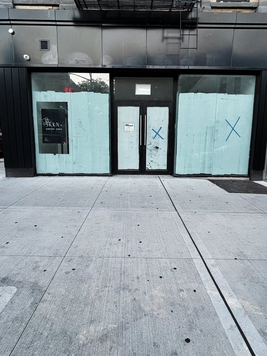 SKKNPLUS's tweet photo. My first storefront location in Williamsburg, Brooklyn! Can’t wait until you all see the finished results! Thank you to all of my clients, I am not SKKN+ without YOU! 🖤 https://t.co/Ijw0ukLxH8
