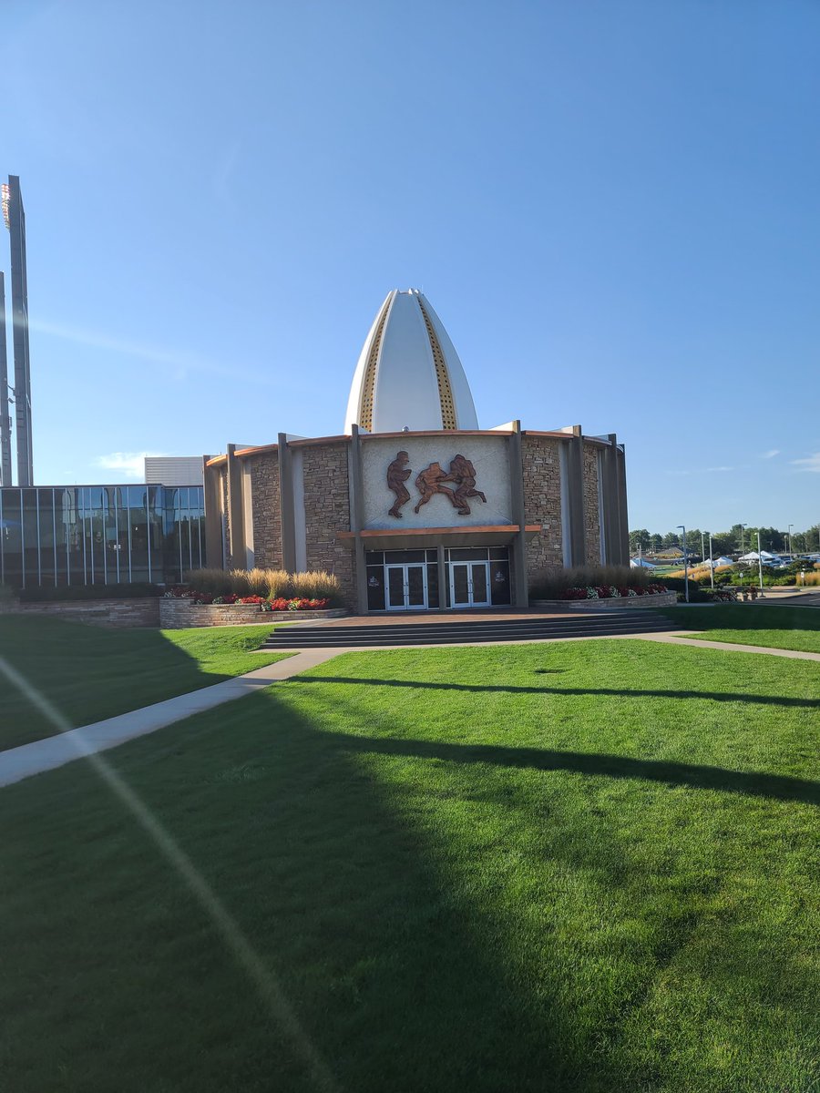 Great day at the #BCFHOFClassic21. Thanks to @KSKappaSigma for the hospitality, and Congratulations to the new <a href="/BCFHOF/">BlackCollegeFootball</a> inductees!