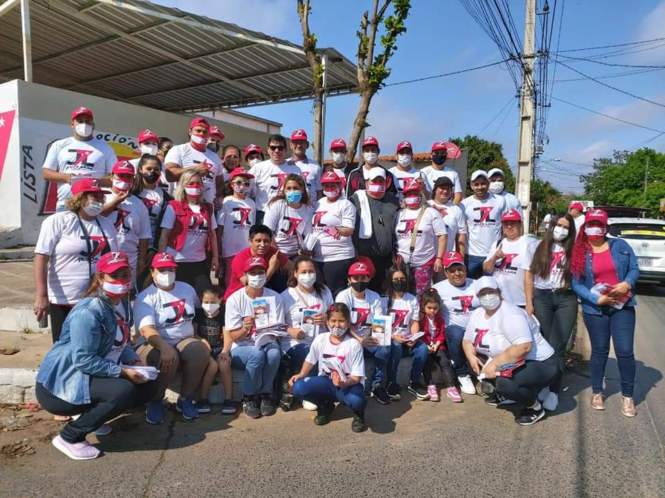 Yessica79260176's tweet image. 🗳️ ¡El 10 de octubre tu voto por la lista 1 opción 7 lo hará posible! @JesusLaraPy

#JesusLaraConcejal🇦🇹
#lista1opcion7
#SomosFamilia🚩
#BastaDeVotarAprendamosAElegir
#VesQueSePuede
#Asunción🇦🇹