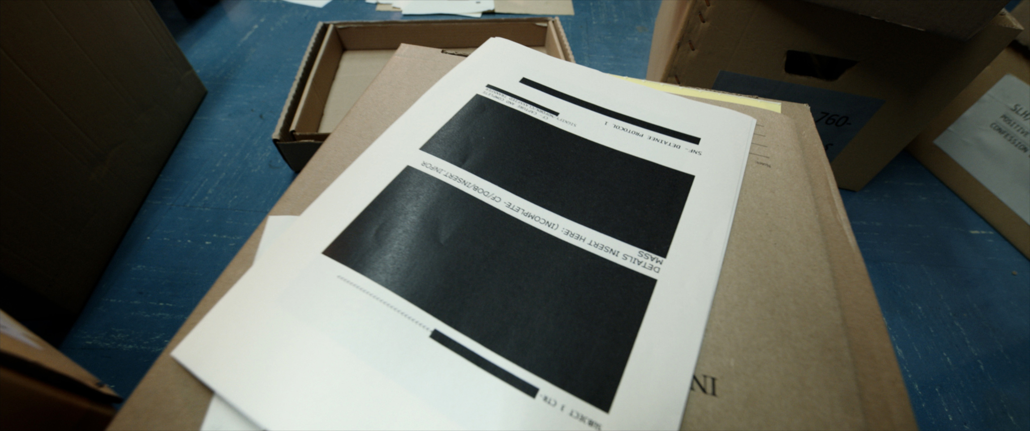 تويتر 公開中 モーリタニアン 黒塗りの記録 公式 على تويتر モーリタニアン 黒塗りの記録 J フォスターとb カンバーバッチの向き合った写真は バチバチ とお互いの主張を言い合うシーン 初共演の2人だが カンバーバッチは J