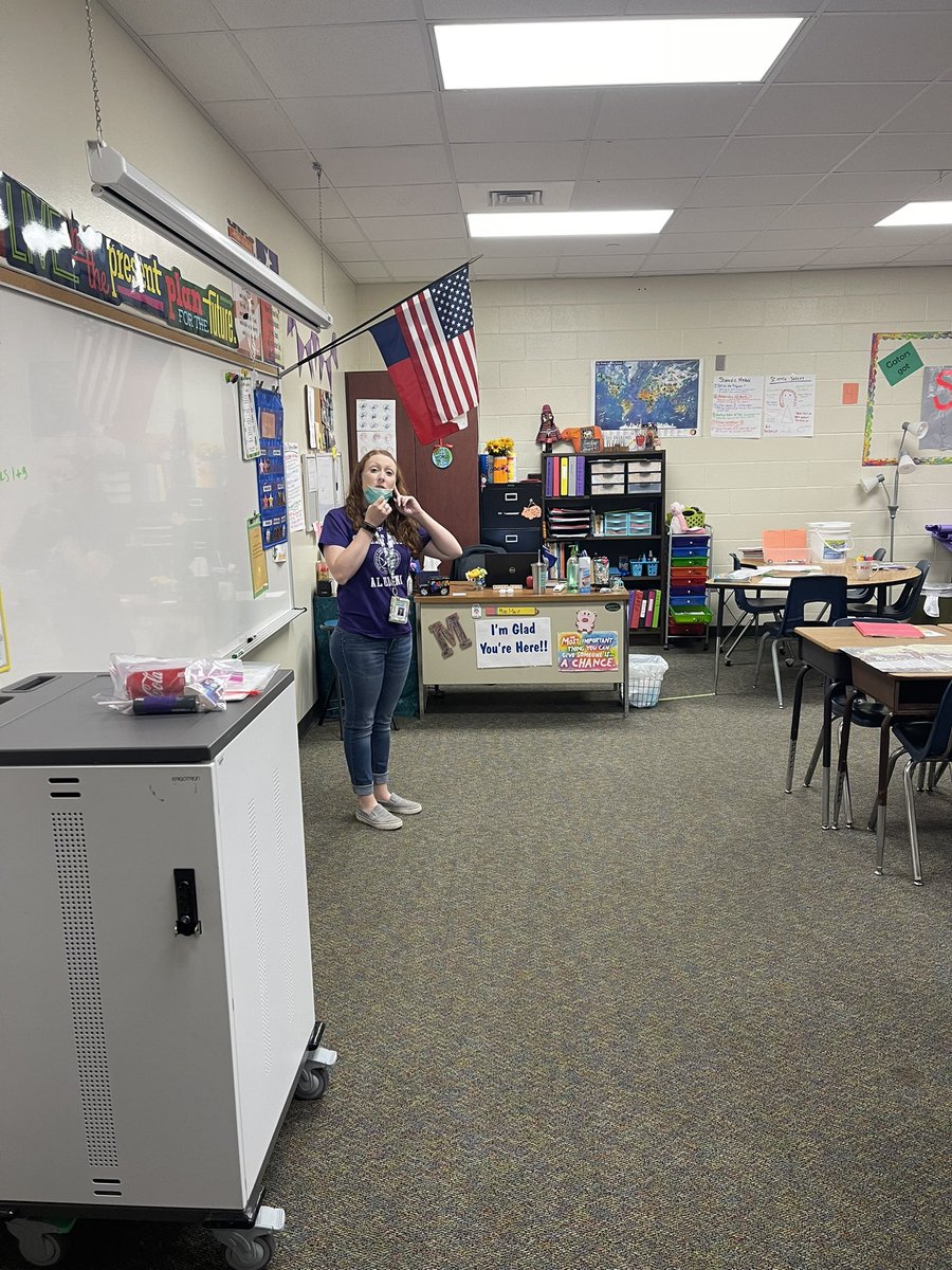 aculbertsonspr1's tweet photo. Ms. Mair knows how to engage her students! https://t.co/3gVwdIDEzp