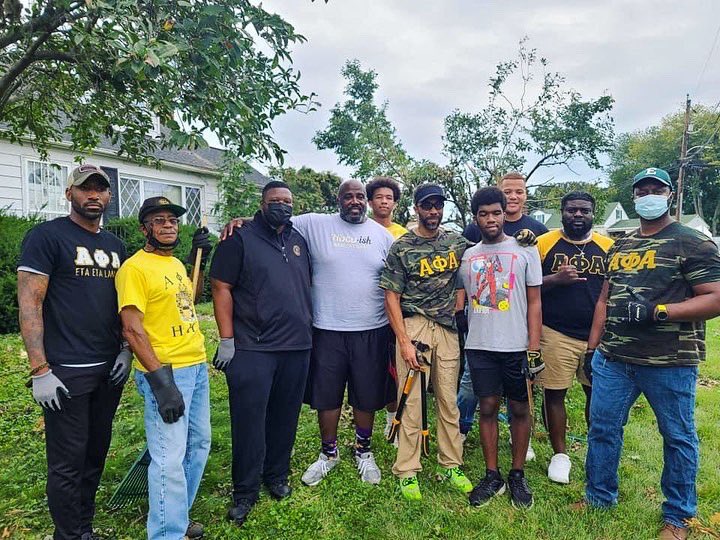 Many hands make light work! My heart is full from the 100 volunteers who turned out today - with just 24 hours notice - to help clear the tornado’s destruction from the historic Parole neighborhood! THANK YOU, #Annapolis! #HurricaneIda