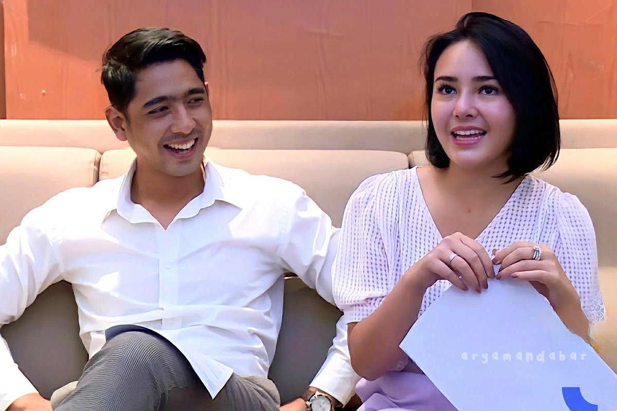 Sanyooo
— It's Monday!! 💜⛅