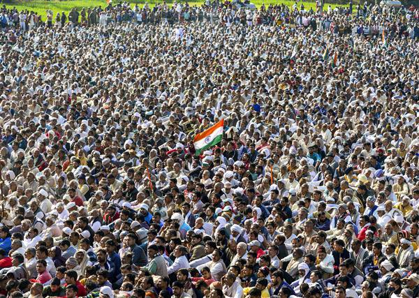 Long Live Farmers' Movement. 

Thousands of Farmers from across India attended the #MuzaffarnagarMahaPanchayat.

Love and Solidarity from #Kargil 

#RakeshTikait #Farmers_RoaringInUP