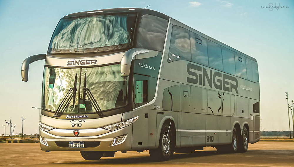 SeleneValie's tweet photo. Siempre me gustó sacar #fotos a #transportes de gran porte, hace un tiempo se me dio la #oportunidad de #trabajar con #expresosinger. Dos #sesiones en diferentes #épocas pero que me dejaron una gran #satisfacción y #expreriencia :) 
#empresas #photo #posadas #Misiones #argentina https://t.co/uVYM9gmlHU