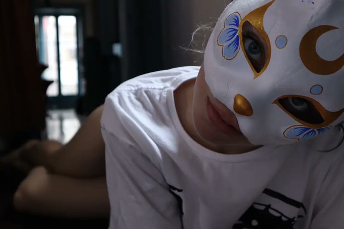 I love my Kabuki mask! Check my Instagram for more pics ❤️ . Me encanta mi m&aacute;scara Kabuki! Visiten mi<a href="/tag/xhamster"class="tags"><span>#xhamster</span></a>