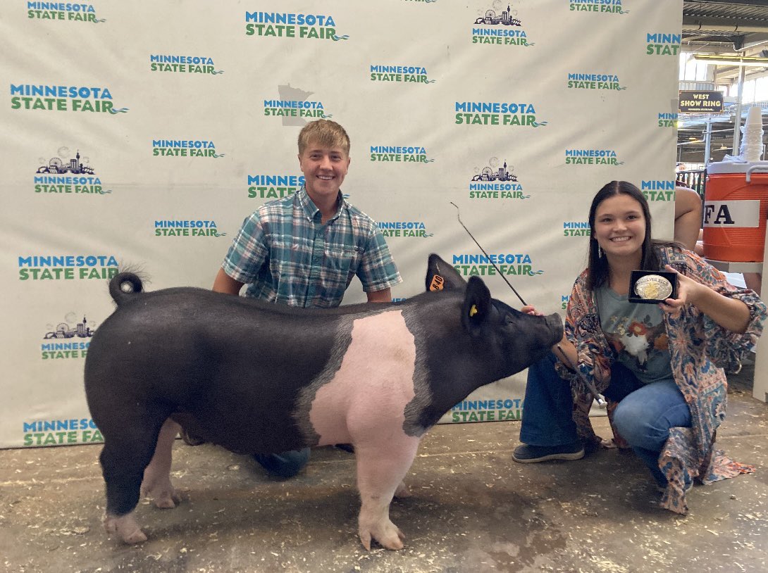 BHSAgDept's tweet photo. FFA Swine show and Beef show kept Garett J., Garret R. And Payton R. busy today! #ByronFFA https://t.co/hz76U4eGN0