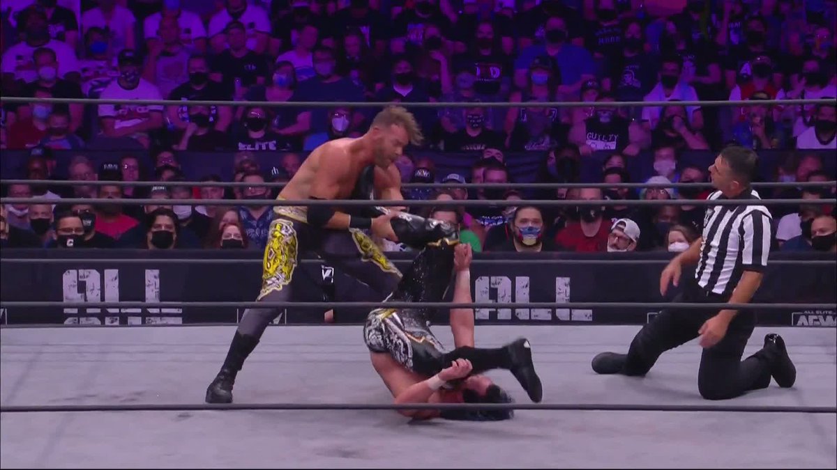 Aew 9 5 All Out 小島聡を倒したモクスリーに鈴木みのるがゴッチ式パイルドライバー 元wweのルビー ライオット ダニエル ブライアン アダム コールもaew参戦 Cmパンク ビッグ ショーがaewデビュー戦 プロレスtoday