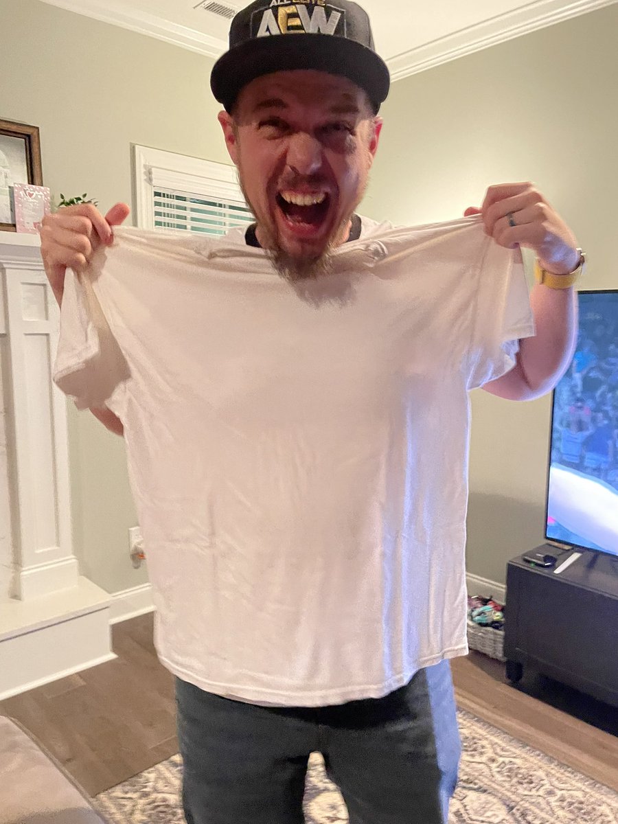 therealwiseman's tweet photo. ALREADY GOT MY BRAND NEW BRYAN DANIELSON SHIRT FROM @ShopAEW!!!! #AEWAllOut #AEW #ALLOUT #DanielBrian https://t.co/krqEEblUbW