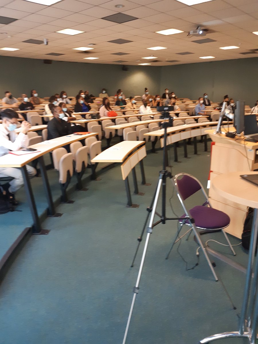 anna_kmita's tweet photo. Le  CFA @Formaposte souhaite la bienvenue  à  tous les alternants  #BTS #NDRC #chargédeclientele à  cette première  rentrée  régionale chez nos partenaires  respectifs 
@SupdeVente @IFCV @StephensonFormation
@GroupeLaPoste https://t.co/1PogNSbTw2