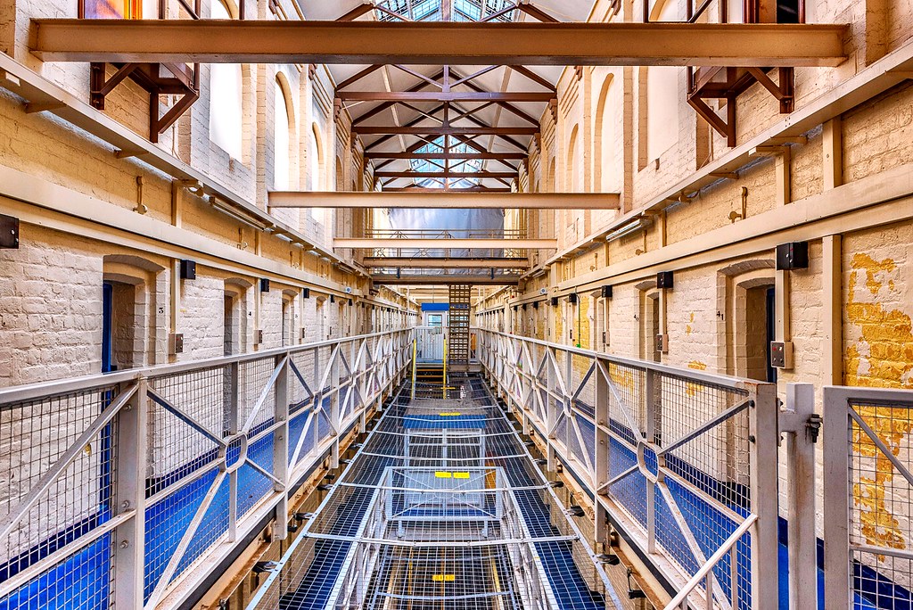 Find out what being in prison in the UK is like in my new book: prisonguide.co.uk/product/the-se…