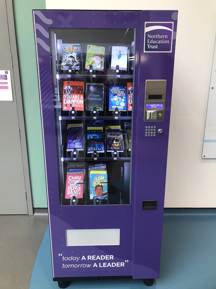 MartineBBC's tweet image. This is a first for me: a book vending machine @NorthShoreAcad, our home for the day #bbcnews