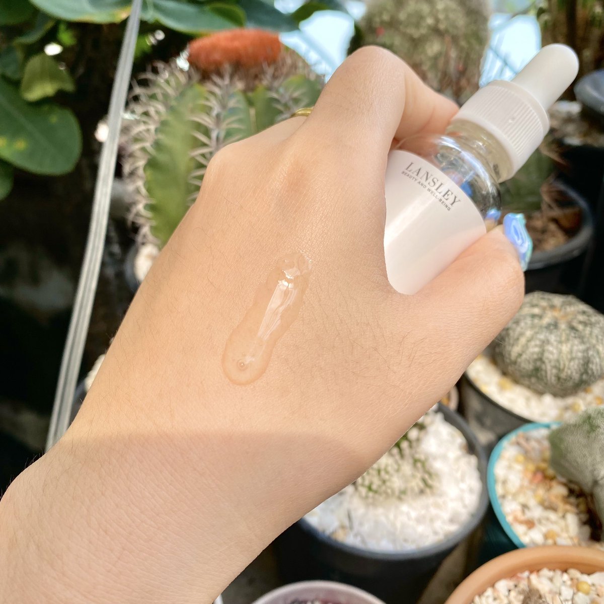 _taretare's tweet photo. ขอรื้อทวีตนี้หน่อยยงับ🥺💘
23.เซรั่ม #LansleyAcneSerum by #BeautyBuffet เป็นเซรั่มสำหรับสิวทั้งบนหน้าและหลัง แต่มนุดสิวขึ้นประจำแบบชั้นยังเอาชนะไม่ได้ คือช่วยให้สิวยุบได้ แห้งไว ไม่อักเสบนาน แต่ไม่หายขาด ยังไม่เคยลองที่หลังใครมีสิวที่หลังลองสอยตามได้นะ #เซรั่ม2in1 https://t.co/36SJ9qZwCD
