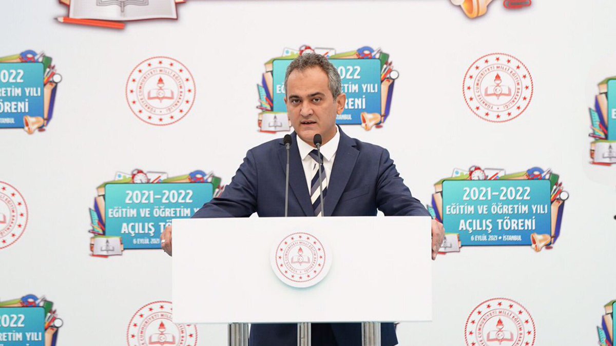 🧑‍🏫👩‍🏫Yüz Yüze Eğitim Başladı

Bakan Özer: Türkiye’nin geleceğinin bugününden daha da parlak olması için en nitelikli eğitimi, tüm çocuklarımıza sağlamaya devam edeceğiz. Çocuklarımızın iyi insanlar, ahlaklı bireyler olarak yetişmeleri için onlara örnek olacağız.

#OkullarAçıldı