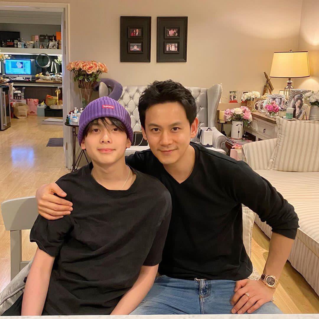 Compassionate04's tweet image. Happiness is life