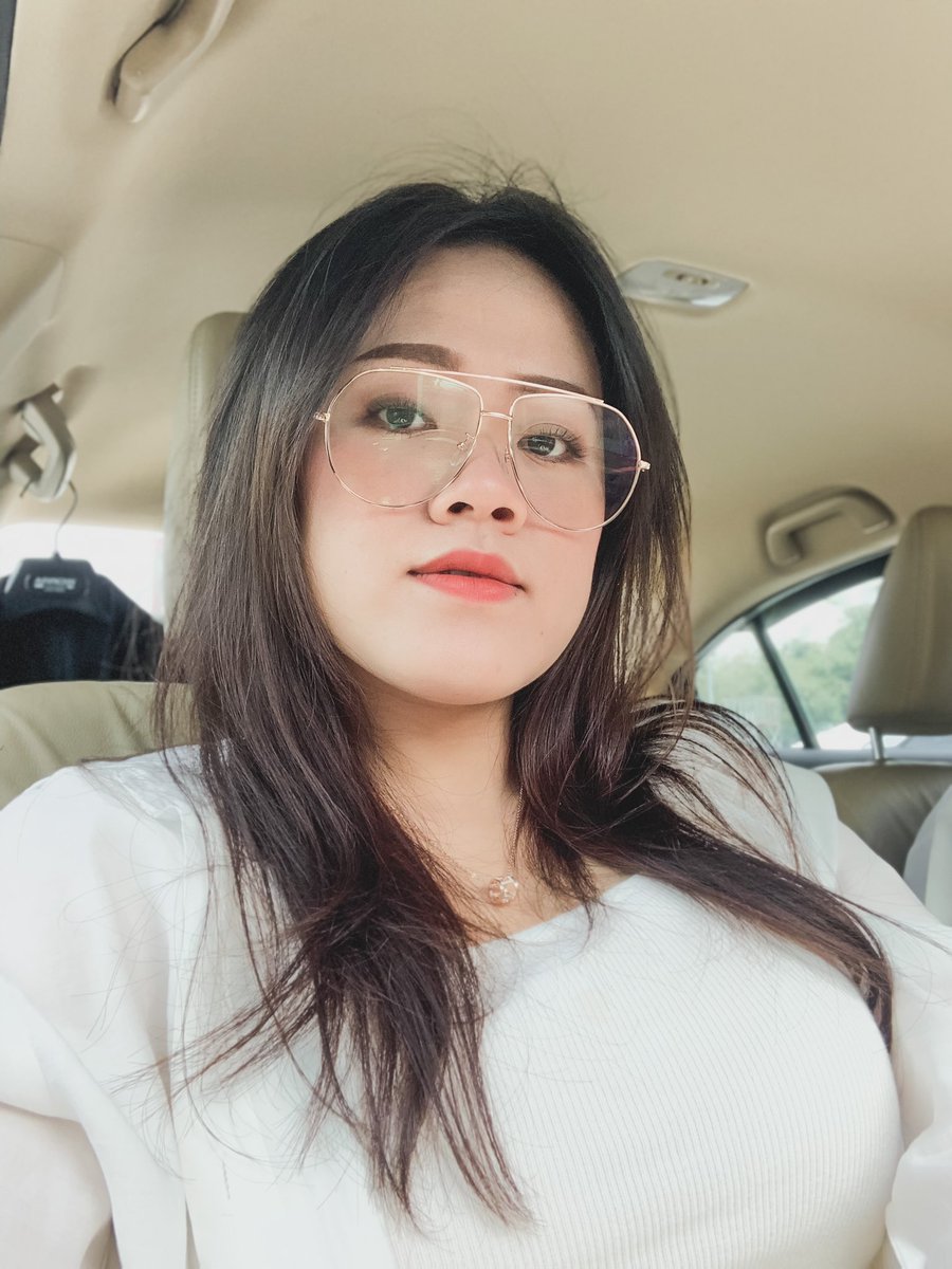 เจอเเต่ความอ้วน
เมื่อไหร่จะเจอความรัก😉❤️
#แคปชั่นตลก #แคปชั่นฮา #แคปชั่นอ้วน #แคปชั่นหมู #แคปชั่นสาวอวบ #แคปชั่นสาวอ้วน #แคปชั่นกวนๆ #แคปชั่นขำๆ #แคปชั่นเด็ด