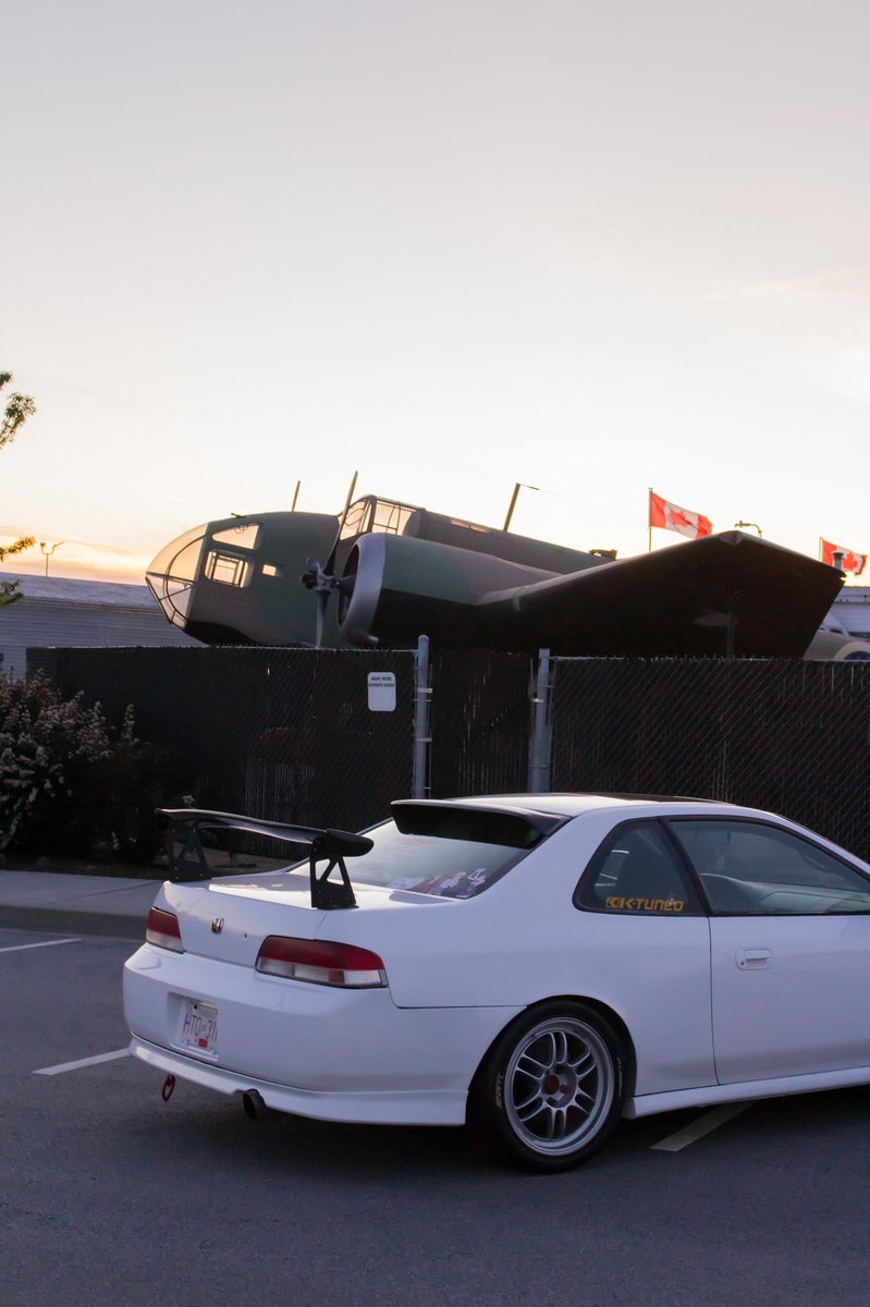 rob_bb6's tweet photo. Takumi was wondering if I was planning to fly with my wing so I went to the airport
#project604 #honda #prelude #hondaprelude #bb6 #bb8 #bb9 #bb6prelude #mugen #jdm #vtec #enkei #rpf1 #enkeirpf1 #import #tuner #importtuner #modifiedhonda #modifiedcar #airport #plane #initiald https://t.co/0U5MPoouYu