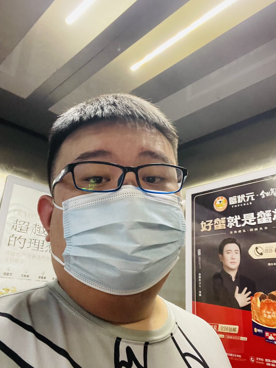 本人萌猪，30.172.240.1，欲寻一北京室友，9月15号之前本人抵京。无不良嗜好，不抽烟，不喝酒（戒烟一年了，目前一直在抽电子烟），目前单身，未来可能会跟bf一起，希望房租在可承受范围内，床能稍大一点。本人宅男一个，日常爱好无非游戏，陪bf。有可提供线索者，请联系我wx：Mengzhu_0616。在此谢过