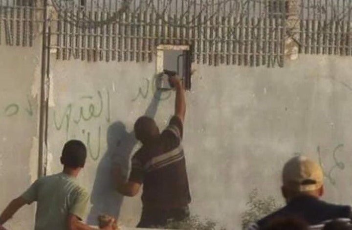 MiraThabet1's tweet photo. فلسطين 2021 https://t.co/6h9VbtfNZJ